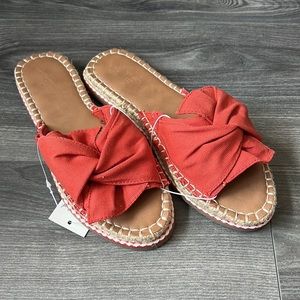 NWT Universal Thread Orange Boho Sandals